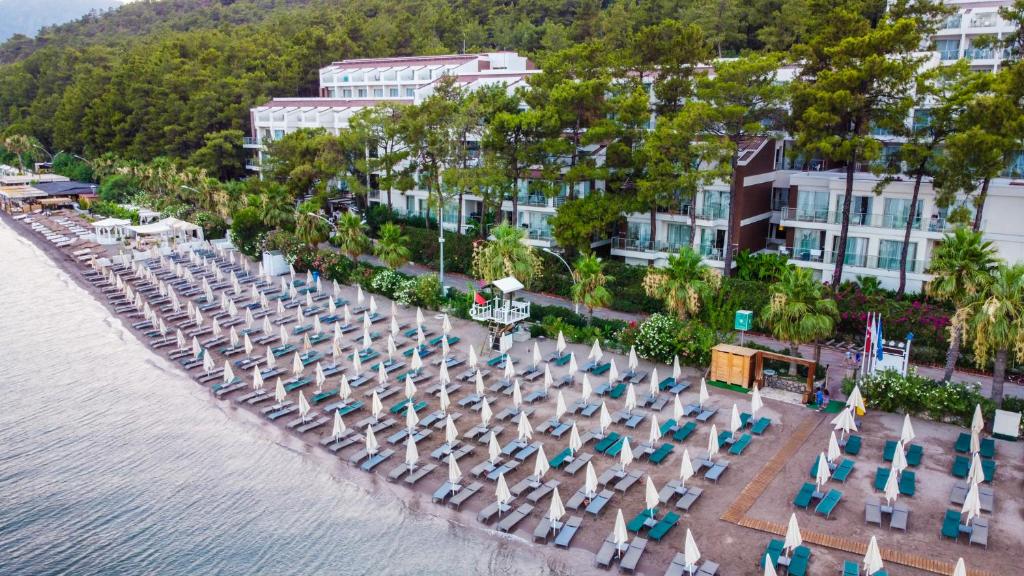 Orka Lotus Beach